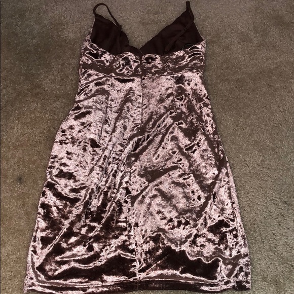 Forever 21 velvet mini dress - Picture 2 of 4